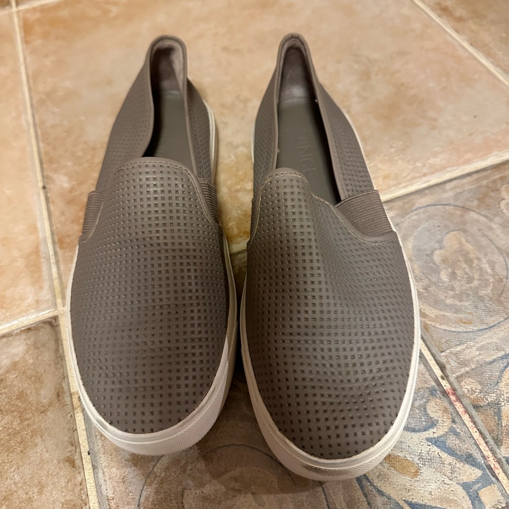 Leather Vince slip ons